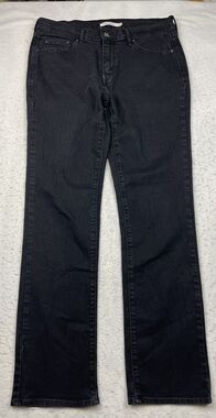 Levi's Women’s Size 30 Black Straight Denim Jeans